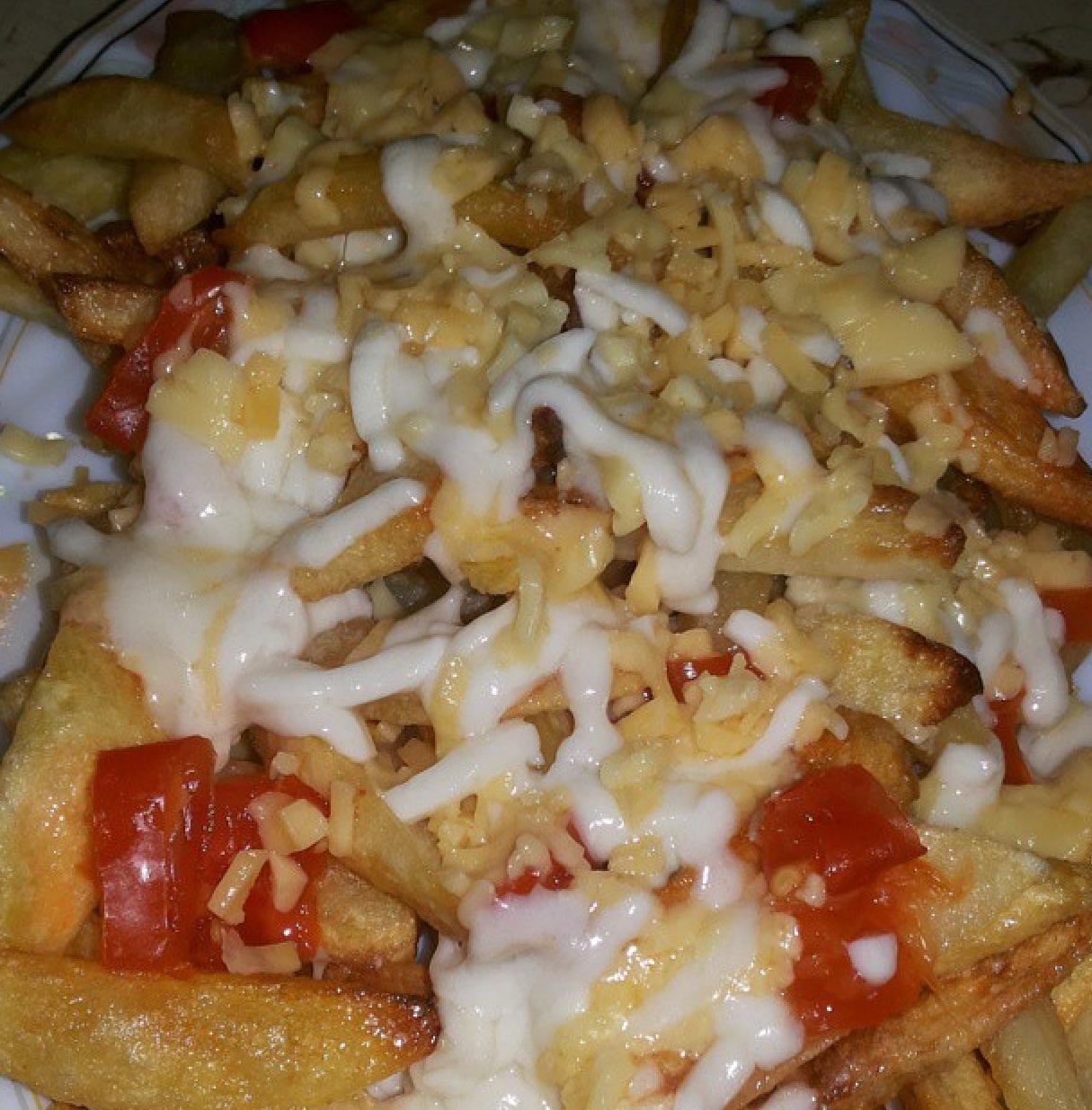 Cheese Chili Fries