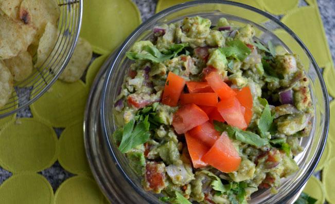 Guacamole: Chunky Avocado Spread & Dip