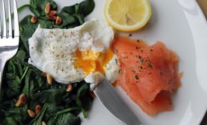 Poached Egg with Fresh Spinach & Salmon