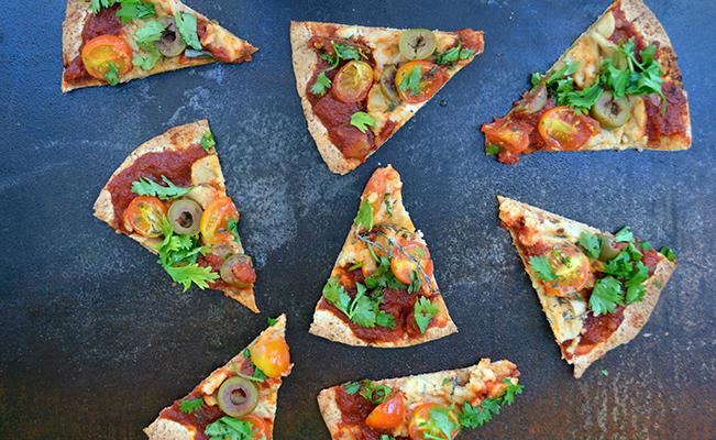Easy Vegan Tortilla Pizza