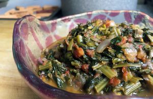 Quick Spinach with Tomatoes & Herbs