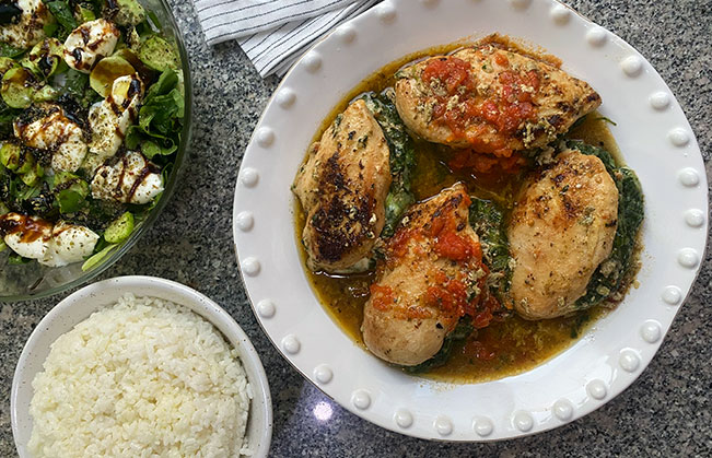 Juicy Spinach-Stuffed Chicken Fillets